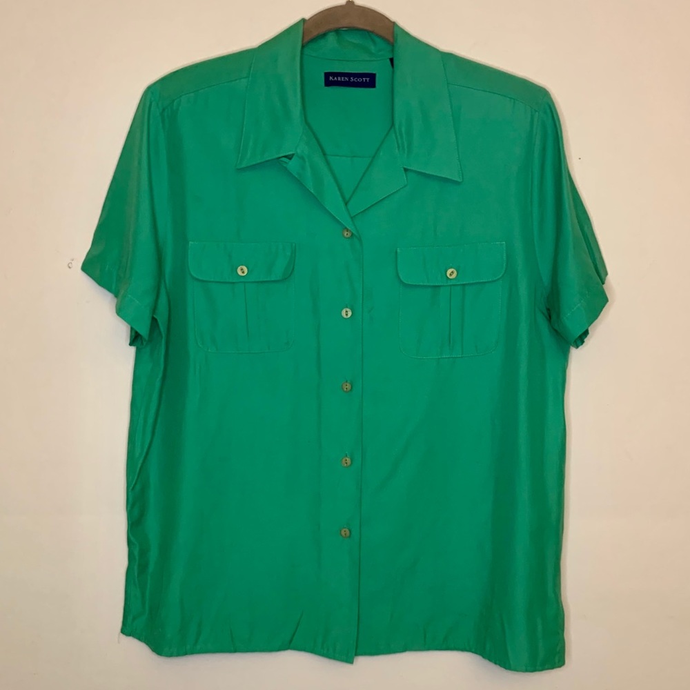 Karen Scott Kelly Green Button-up